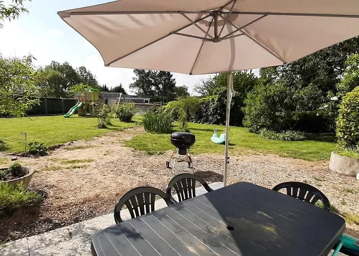 Сasa de vacaciones Le Hameau Des Bordes 4 étoiles *