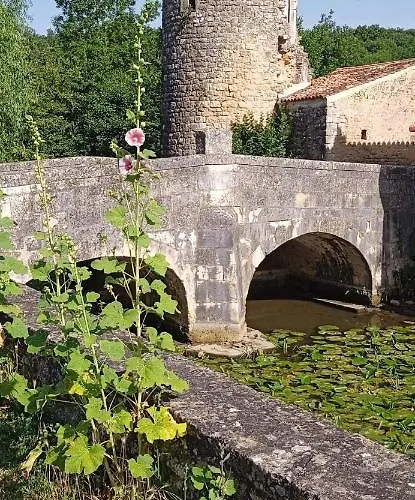 Сasa de vacaciones Le Hameau Des Bordes 4 étoiles *